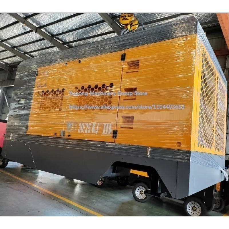 Heavy Equipment Working - 31m³/min 25Bar Rotatieschroefluchtcompressor, zwaar materieel voor